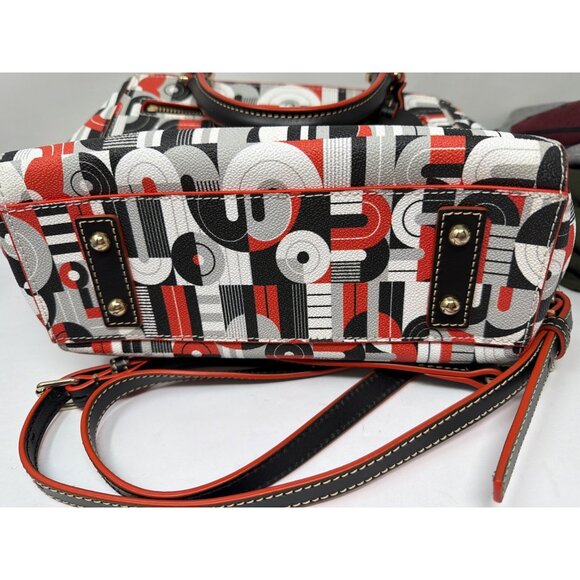 Disney Dooney And Bourke Mickey Minnie Geometric Satchel Black Red - Picture 8 of 8